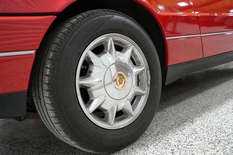 1993 Cadillac Allante - Image 25 of 31
