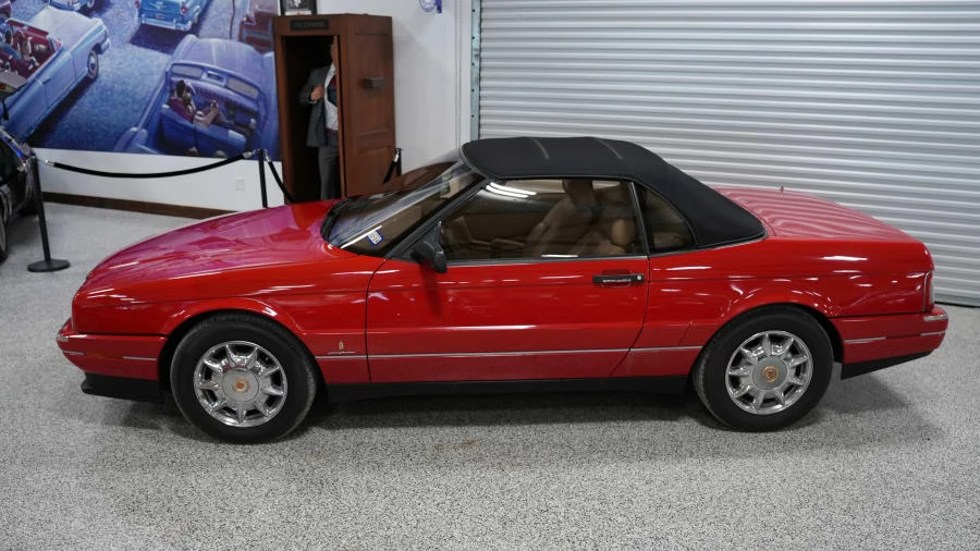 1993 Cadillac Allante - Image 7 of 31