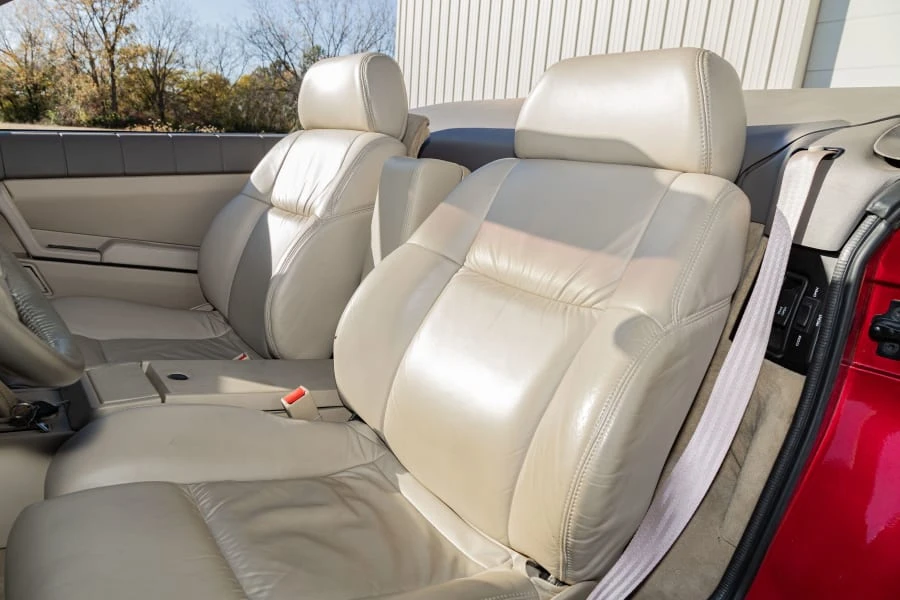 1993 Cadillac Allante - Image 22 of 27