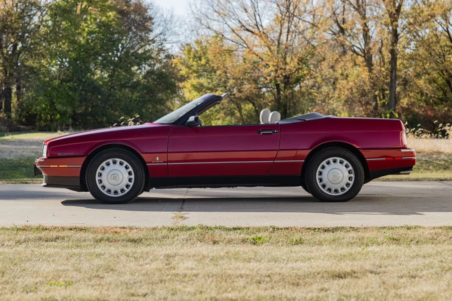 1993 Cadillac Allante - Image 7 of 27
