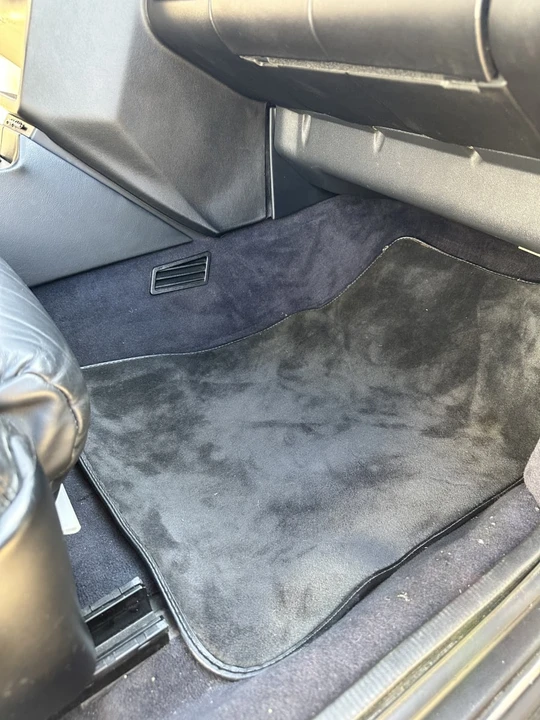 1993 Cadillac Allante - Image 10 of 18