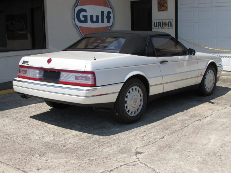 1993 Cadillac Allante - Image 3 of 11