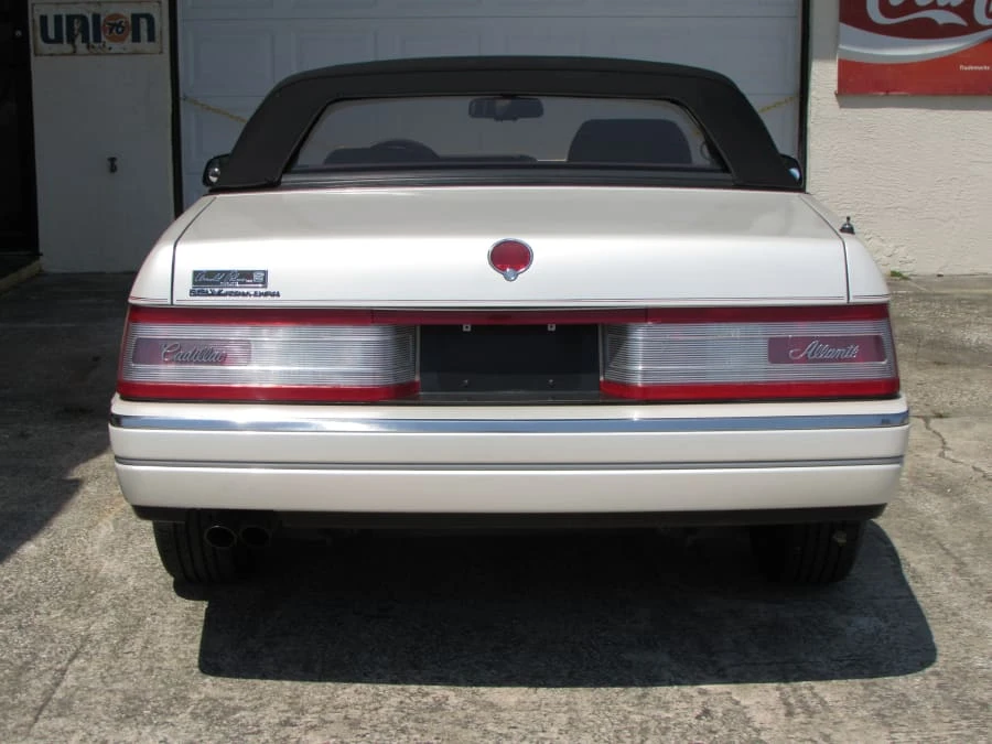 1993 Cadillac Allante - Image 10 of 11