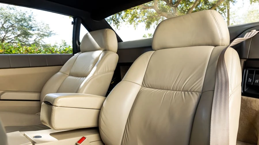 1993 Cadillac Allante - Image 21 of 30