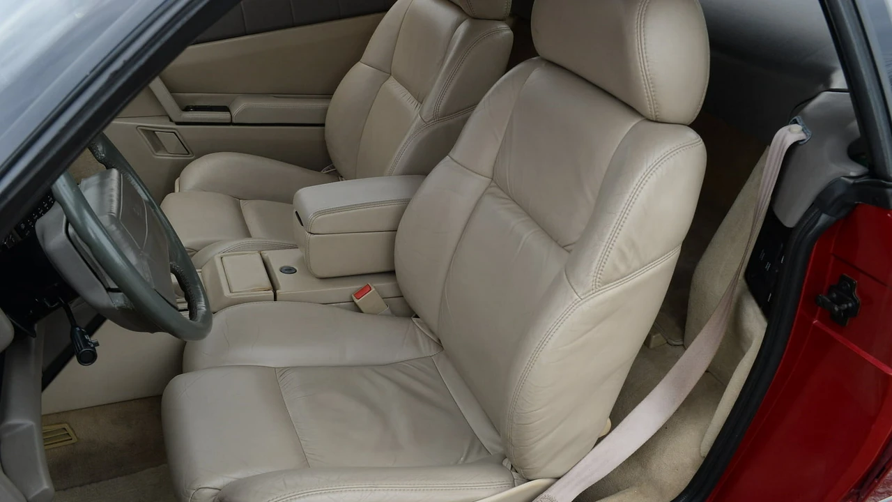 1993 Cadillac Allante - Image 5 of 12
