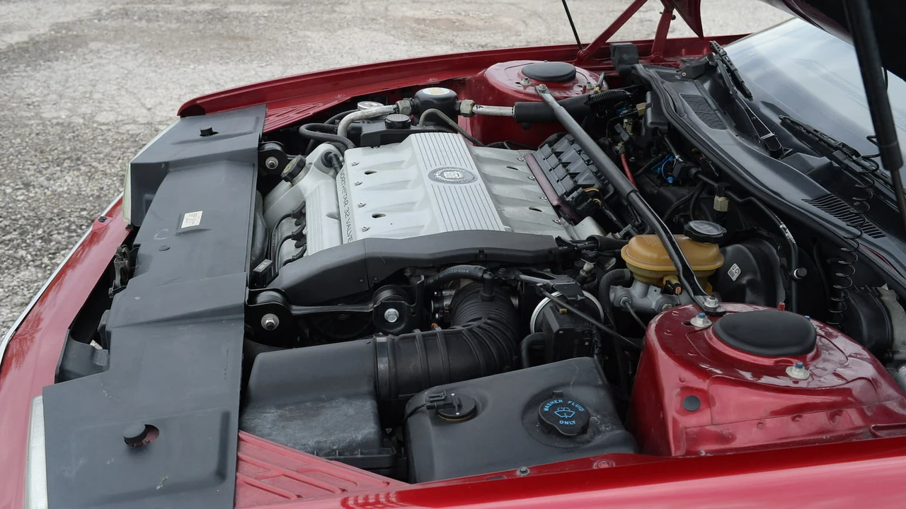 1993 Cadillac Allante - Image 7 of 12