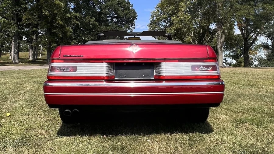 1993 Cadillac Allante - Image 3 of 17
