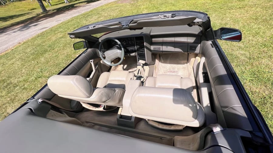 1993 Cadillac Allante - Image 5 of 17