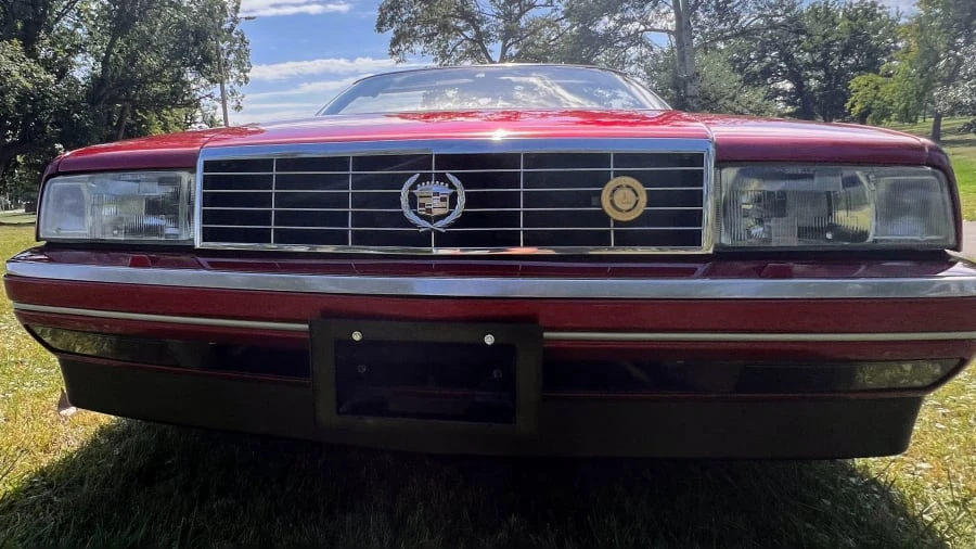 1993 Cadillac Allante - Image 11 of 17