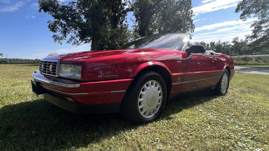 1993 Cadillac Allante - Image 14 of 17