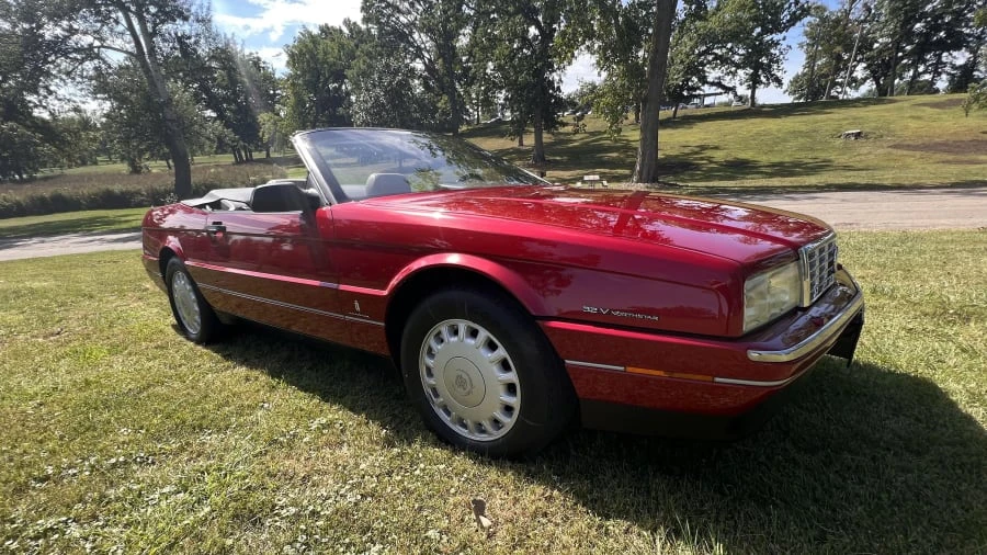 1993 Cadillac Allante - Image 17 of 17
