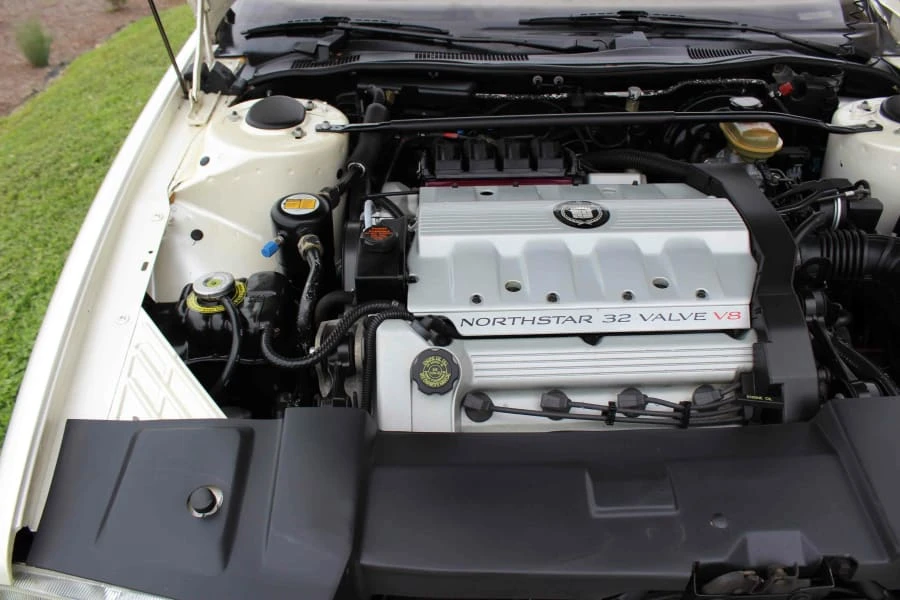 1993 Cadillac Allante - Image 10 of 31