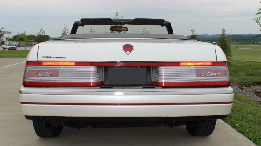 1993 Cadillac Allante - Image 14 of 31