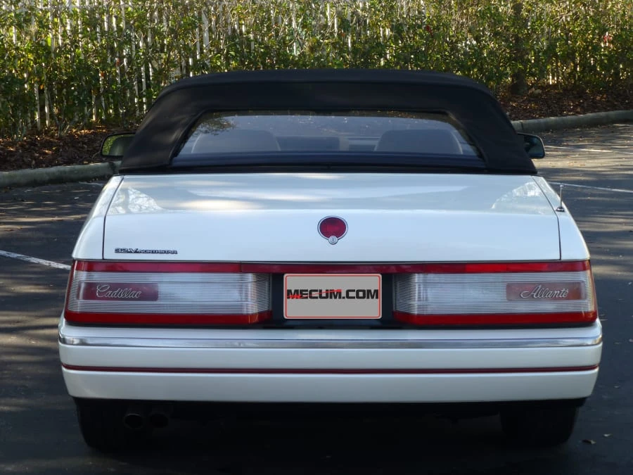 1993 Cadillac Allante - Image 6 of 8