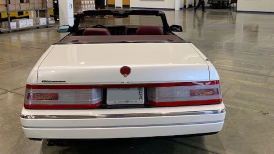 1993 Cadillac Allante - Image 3 of 11