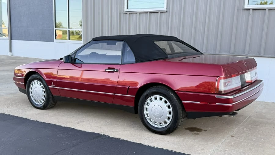 1993 Cadillac Allante - Image 3 of 8