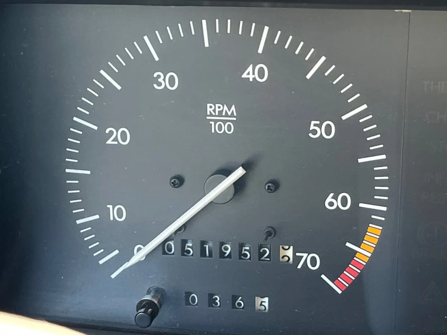 1993 Cadillac Allante - Image 10 of 14