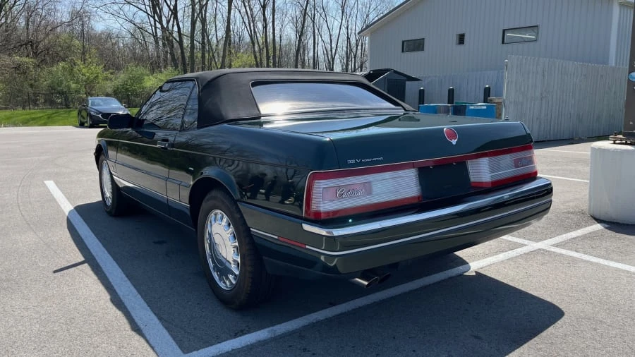 1993 Cadillac Allante - Image 5 of 14