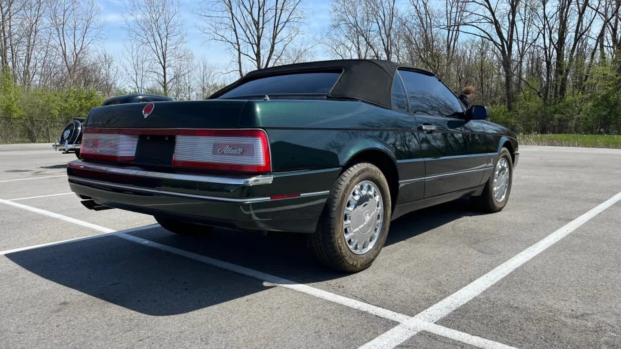 1993 Cadillac Allante - Image 3 of 14
