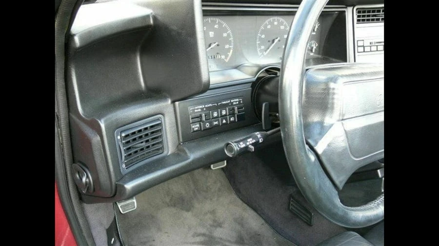 1993 Cadillac Allante - Image 5 of 23