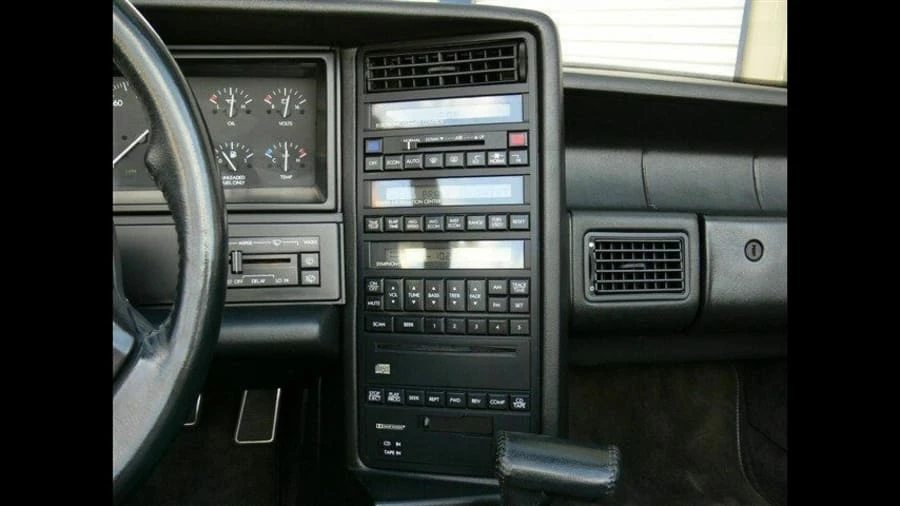 1993 Cadillac Allante - Image 7 of 23