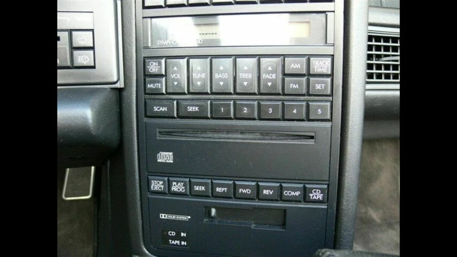 1993 Cadillac Allante - Image 8 of 23