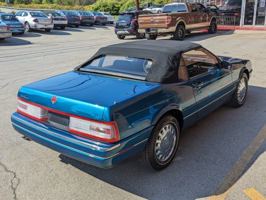 1993 Cadillac Allante - Image 26 of 31