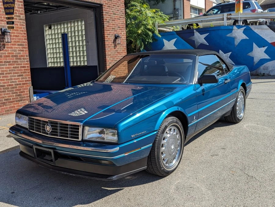 1993 Cadillac Allante - Image 25 of 31
