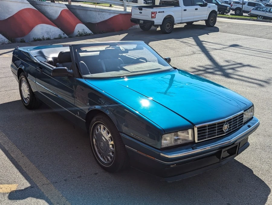 1993 Cadillac Allante - Image 16 of 31