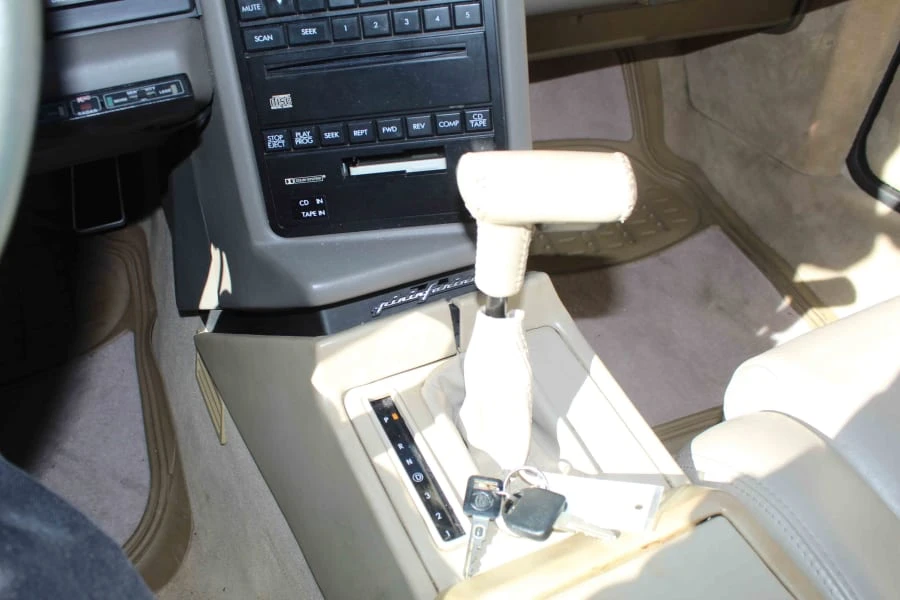 1993 Cadillac Allante - Image 15 of 31