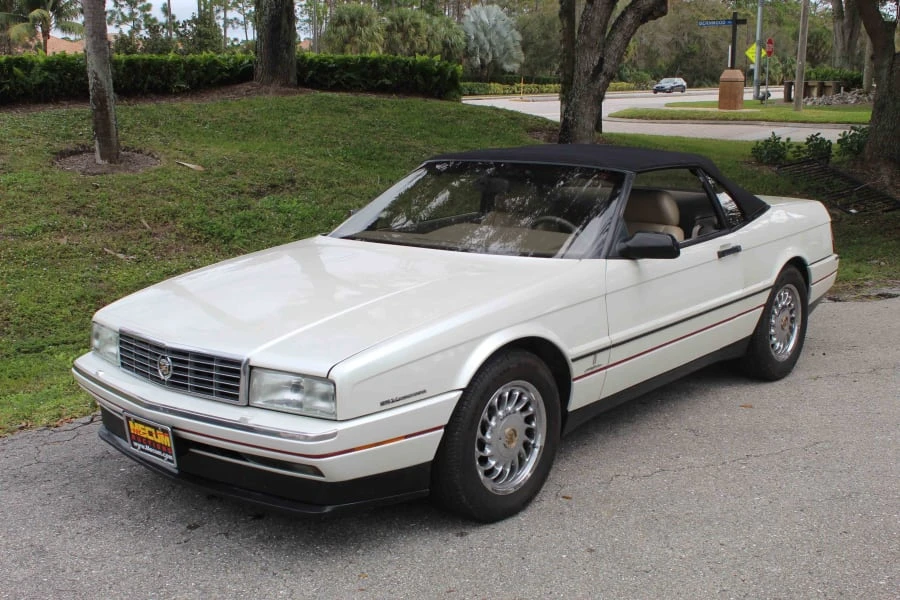 1993 Cadillac Allante - Image 22 of 31