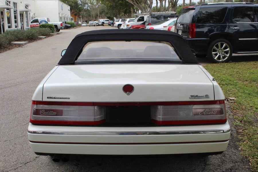 1993 Cadillac Allante - Image 25 of 31