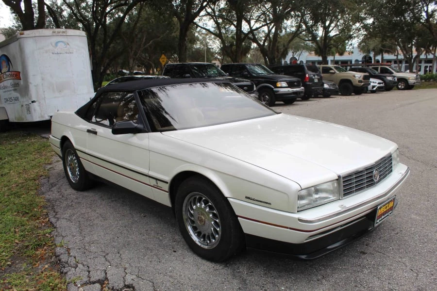 1993 Cadillac Allante - Image 28 of 31