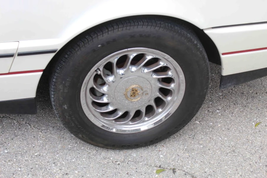 1993 Cadillac Allante - Image 31 of 31
