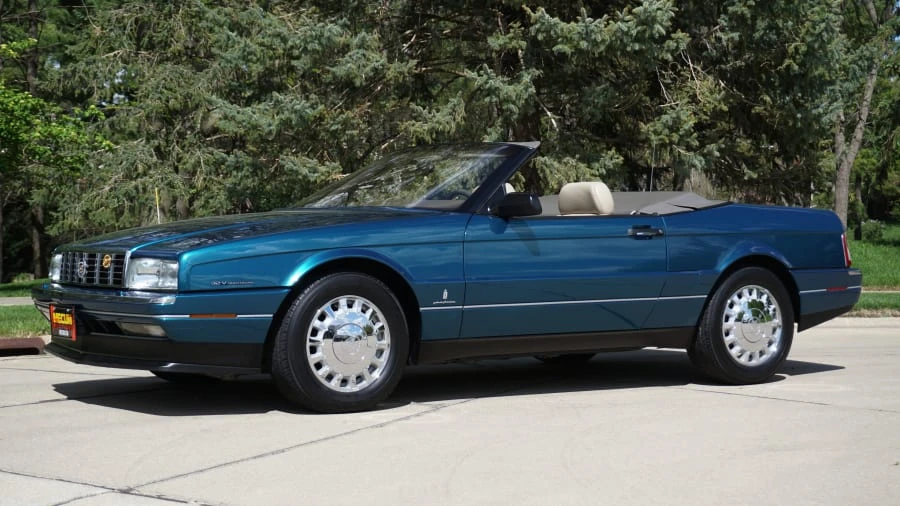 1993 Cadillac Allante - Image 10 of 31