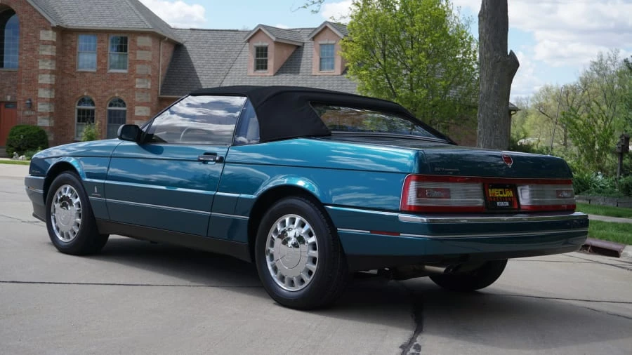1993 Cadillac Allante - Image 13 of 31