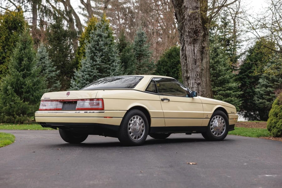 1993 Cadillac Allante - Image 3 of 31