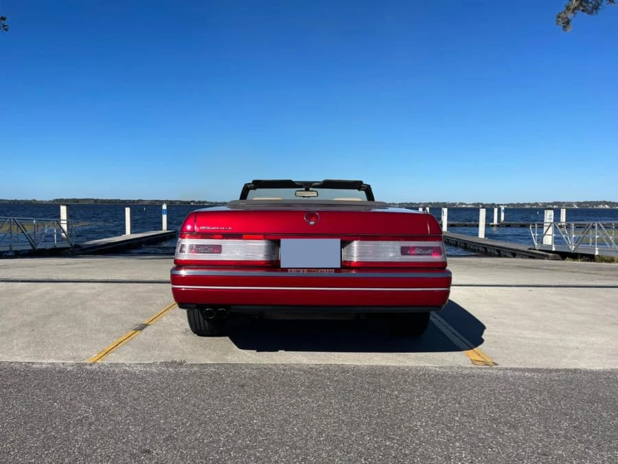 1993 Cadillac Allante - Image 24 of 31