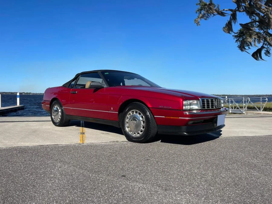 1993 Cadillac Allante - Image 16 of 31