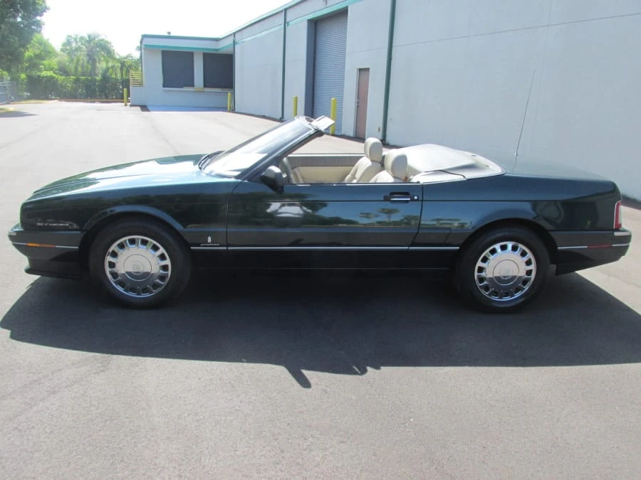 1993 Cadillac Allante - Image 2 of 9