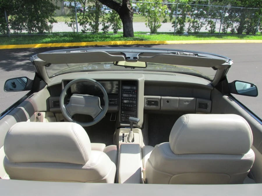 1993 Cadillac Allante - Image 3 of 9