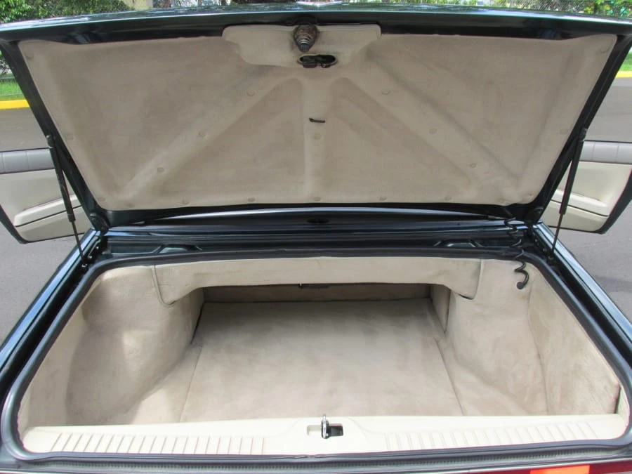 1993 Cadillac Allante - Image 4 of 9