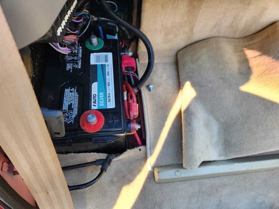 1993 Cadillac Allante - Image 18 of 19