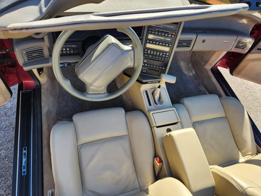 1993 Cadillac Allante - Image 11 of 19