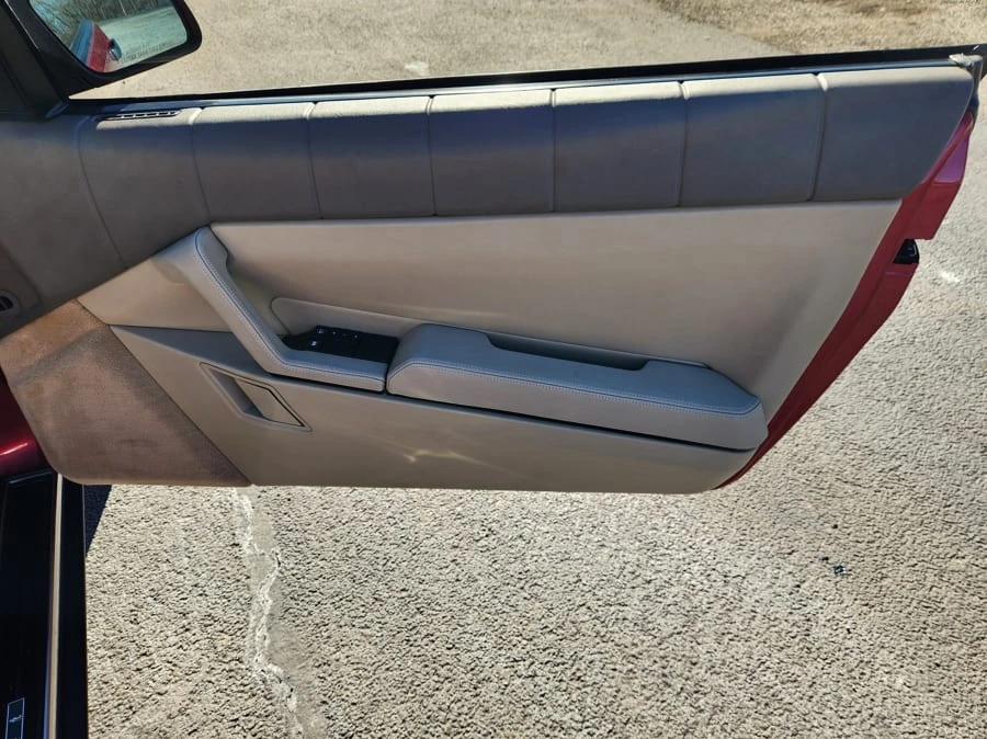 1993 Cadillac Allante - Image 13 of 19