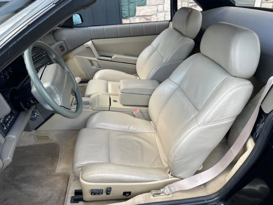1993 Cadillac Allante - Image 7 of 15