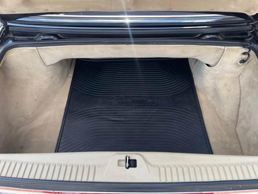 1993 Cadillac Allante - Image 15 of 15