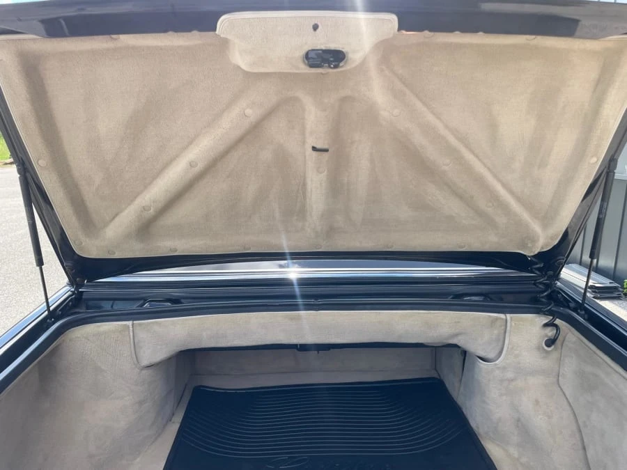 1993 Cadillac Allante - Image 14 of 15