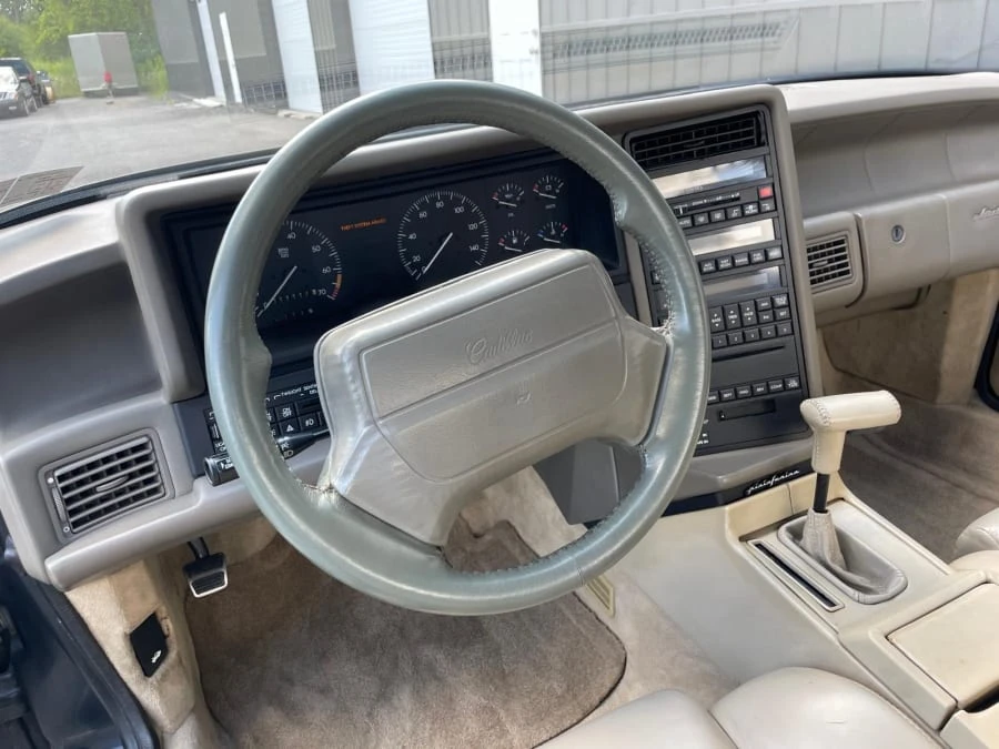 1993 Cadillac Allante - Image 13 of 21