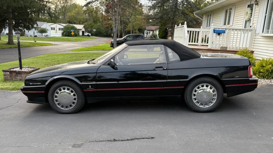 1993 Cadillac Allante - Image 4 of 21